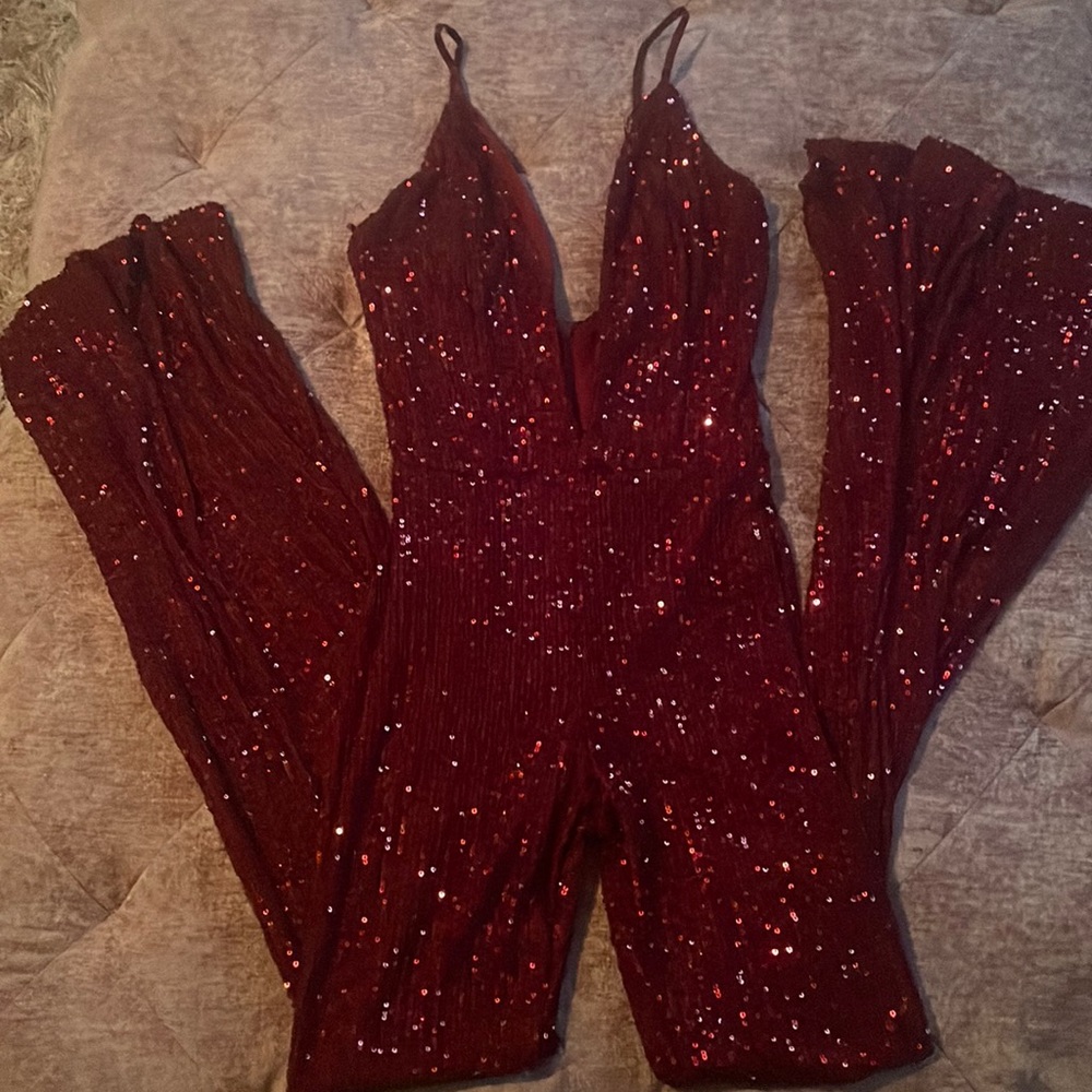 Burgundy Sequin V neck cut jumpsuit